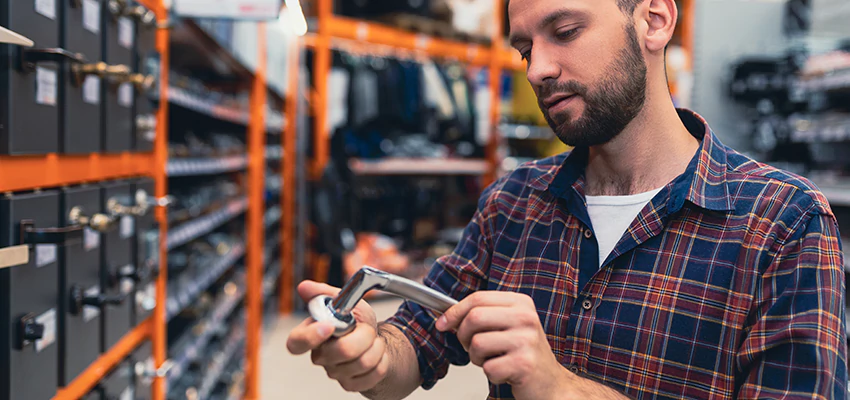 Locksmith For Retail Stores Lockout Services in Vacaville, California